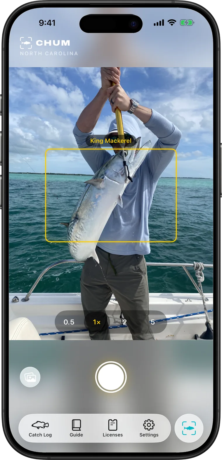 The Chum camera naming a king mackerel in the viewfinder, on an iPhone